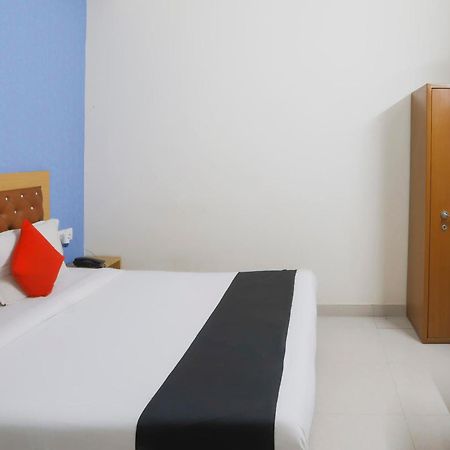 Diamond Imperial Otel Noida Dış mekan fotoğraf