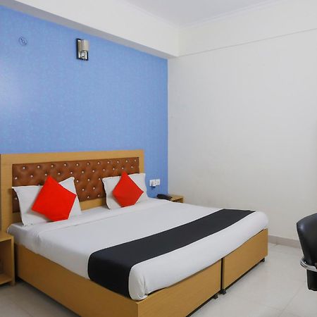 Diamond Imperial Otel Noida Dış mekan fotoğraf