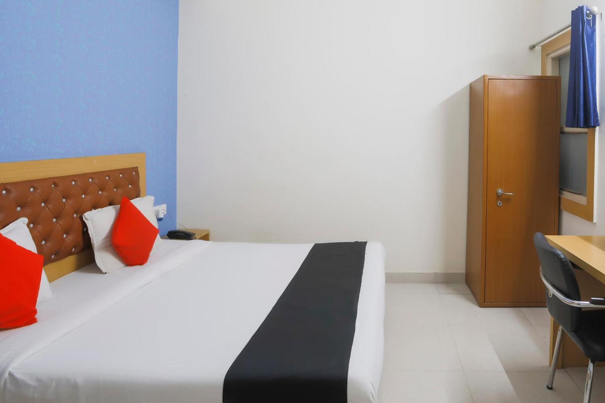 Diamond Imperial Otel Noida Dış mekan fotoğraf