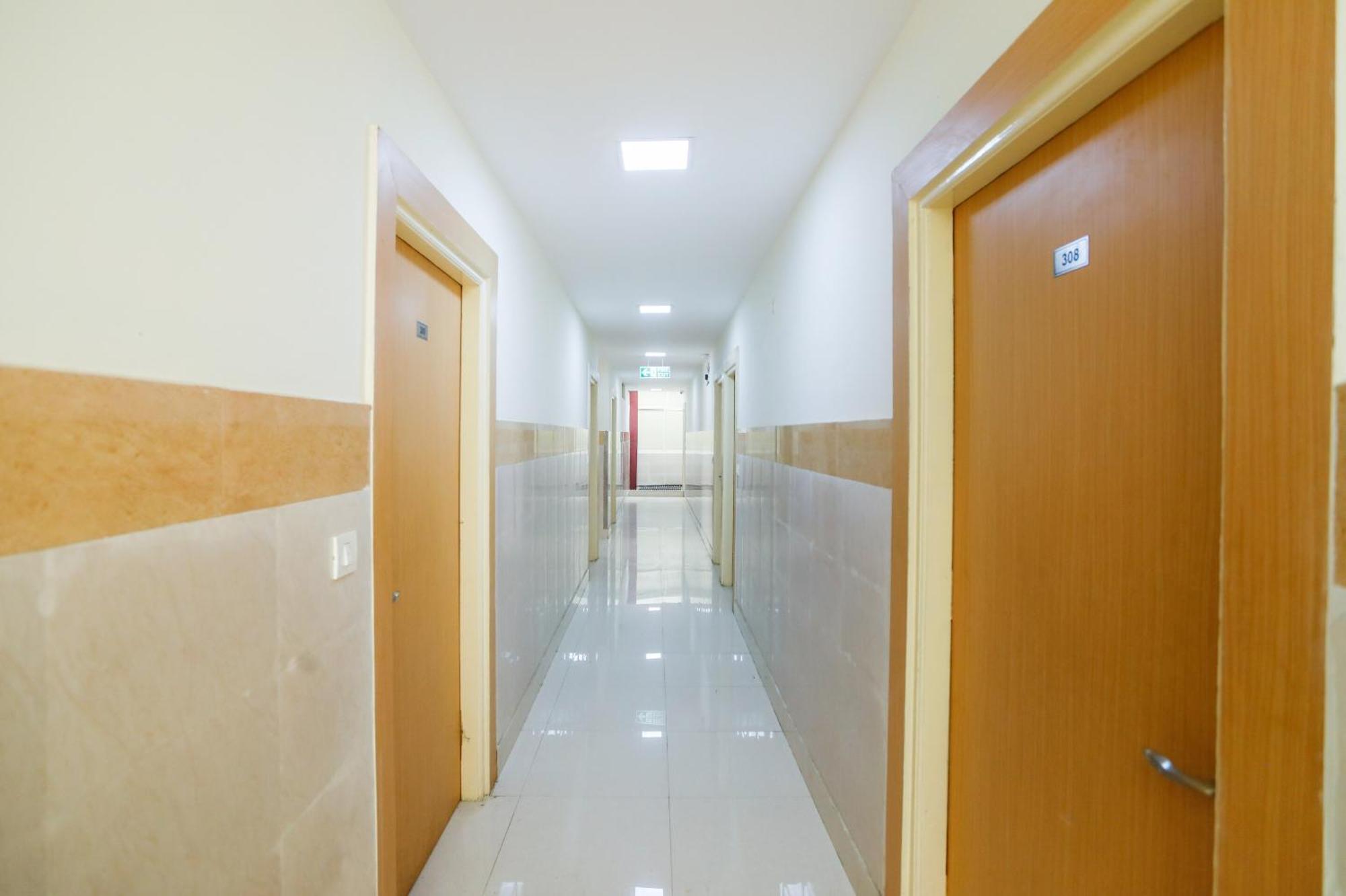 Diamond Imperial Otel Noida Dış mekan fotoğraf