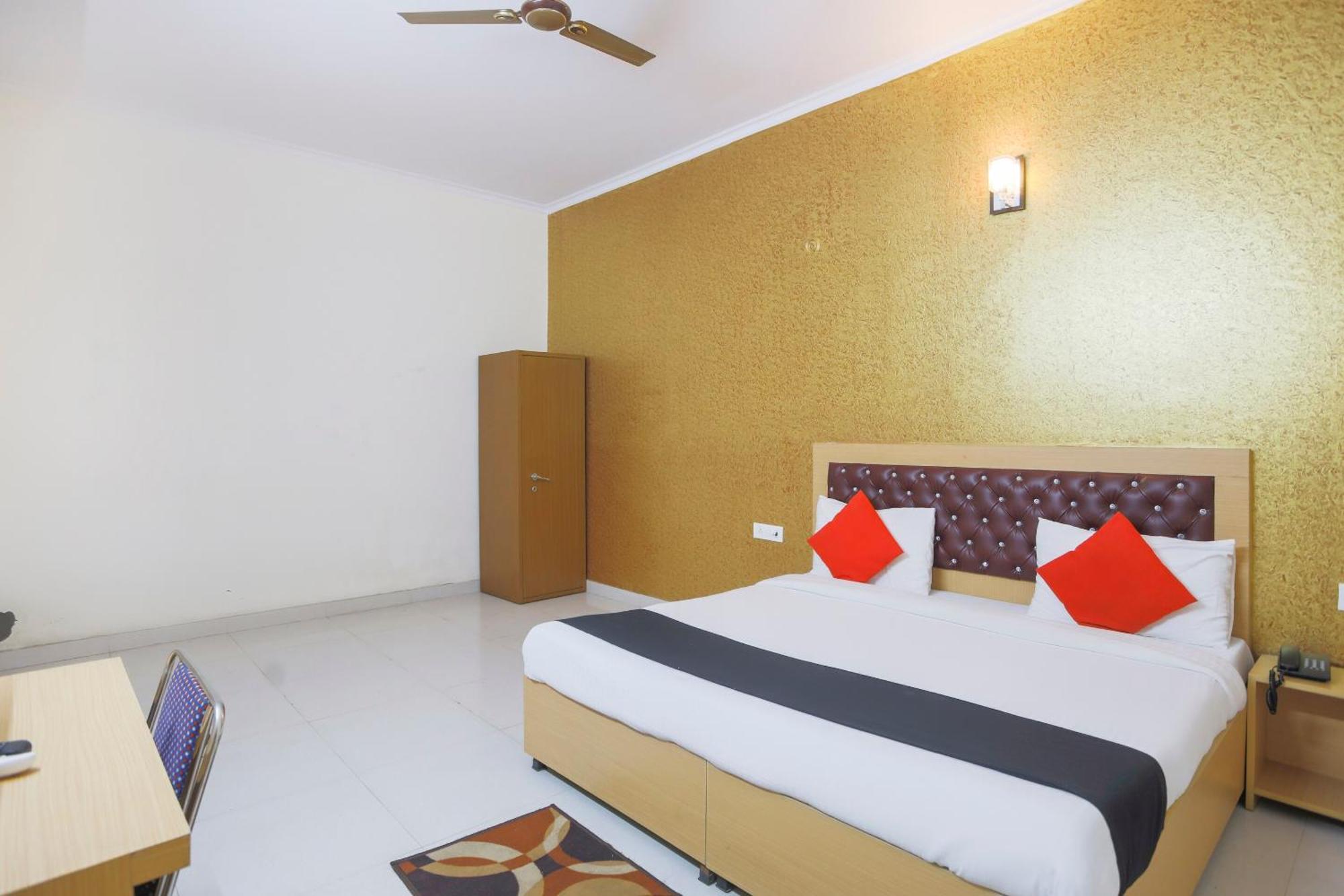 Diamond Imperial Otel Noida Dış mekan fotoğraf